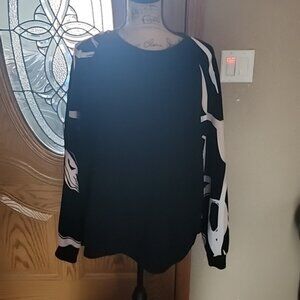 Black  dressy sweatshirt with fun sleeves